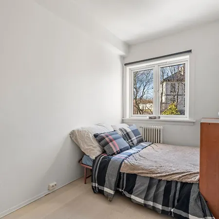 Central - Lovely 2 Bedrooms Flat With Balcony * أوسلو